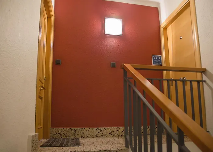 Centro - Piso * Tauste